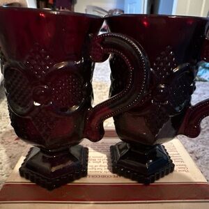 Set of 2 Cape Cod collection Avon mugs